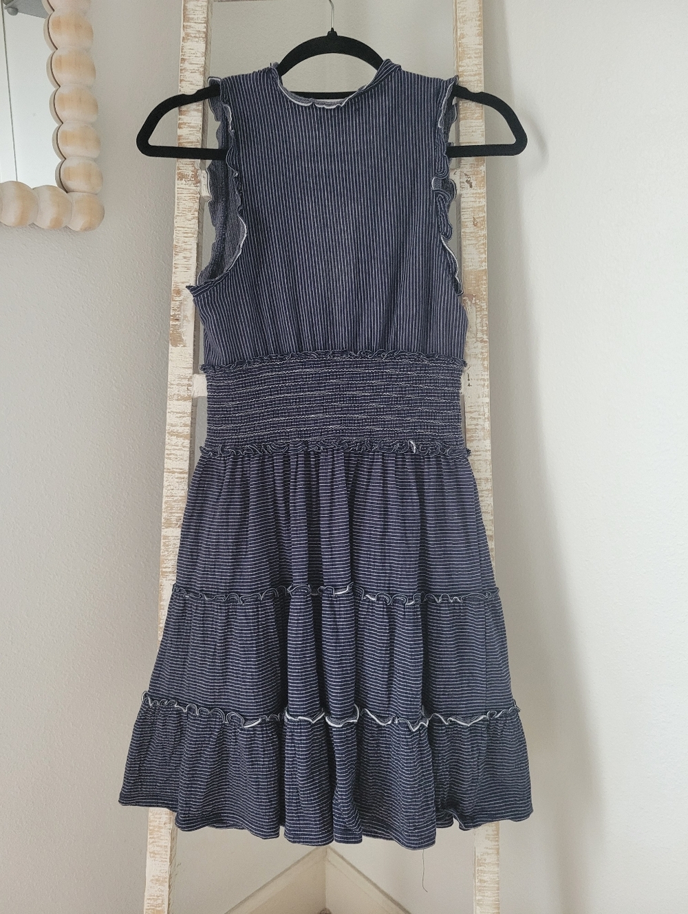 Max Studio Cotton Blend Pinstripe Ruffle Edge Vneck Dress Sz Xs - Picture 6 of 9
